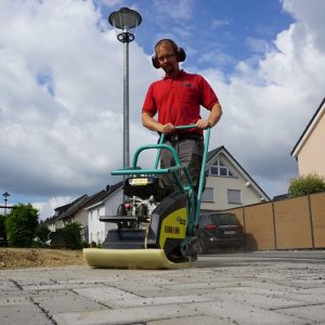 Zagęszczarka jednokierunkowa 80kg Ammann APF 15/40 Honda GX120 - obrazek 10