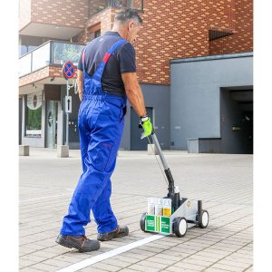 Farba do malowania linii AMPERE TRAFFIC PAINT biała 12szt. profesjonalna - obrazek 4